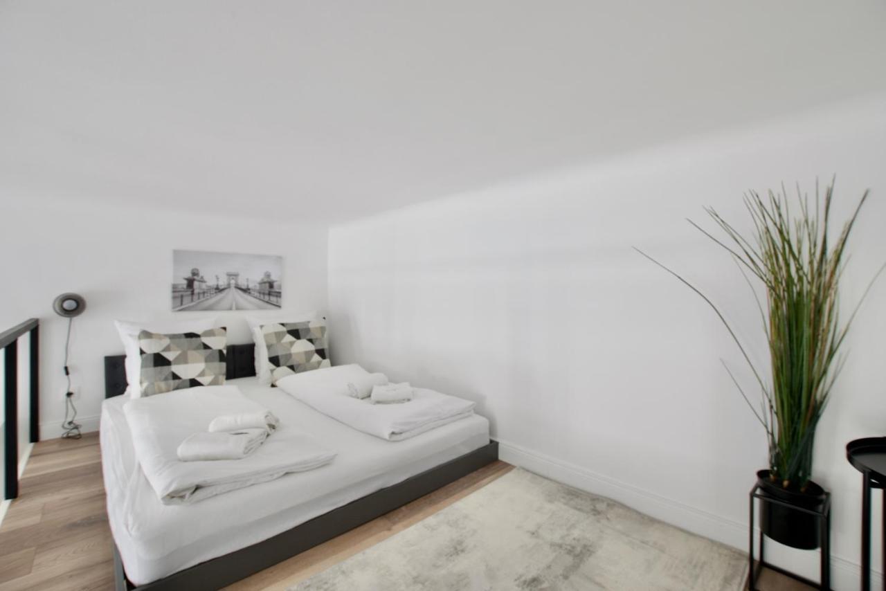 Premium Apartment By Hi5- Brody Street Budapest Exterior foto